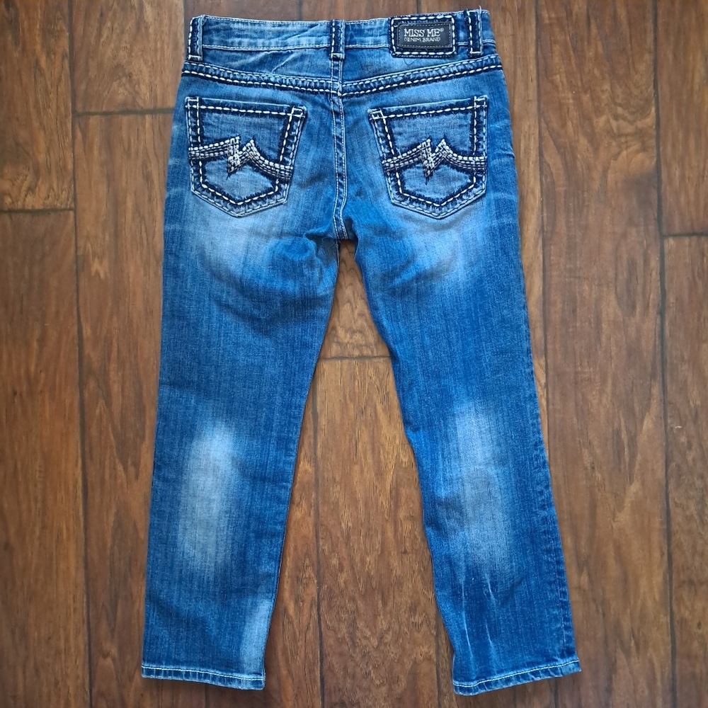 Miss Me Denim Brand JB1026P4 Boyfriend Capri Jeans Women's 27 Embroidered